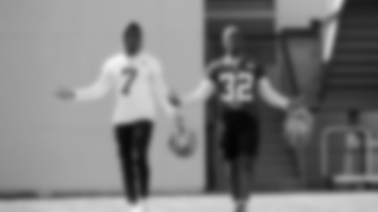 WR Deontay Burnett and DB D.J. Reed Jr.
