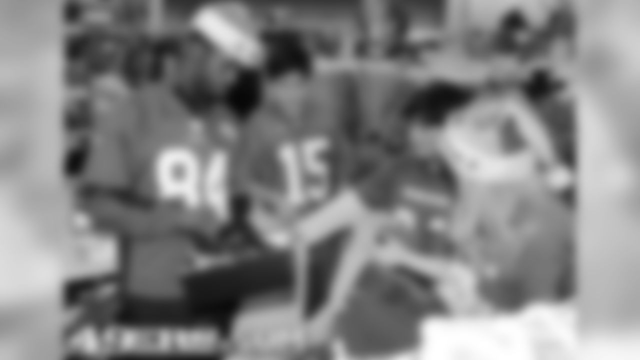 WR Josh Morgan at Visa Shop With a Player Event