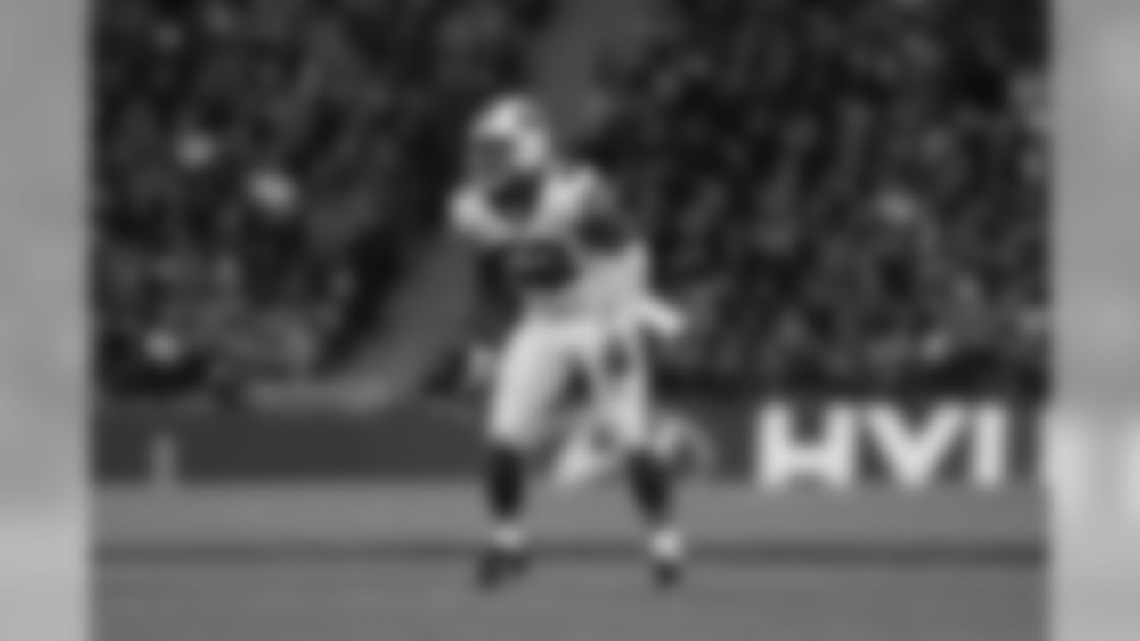 MLB 52 Preston Brown