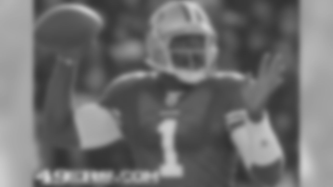 QB Troy Smith