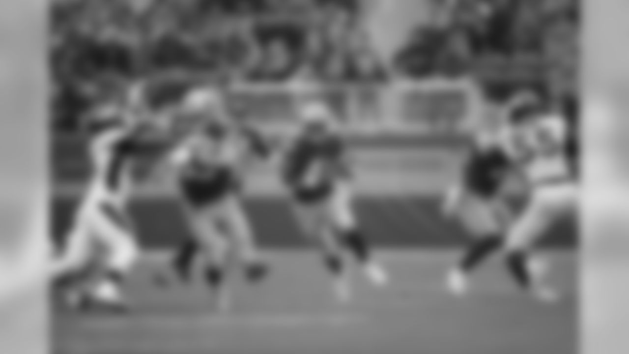 RB Jeff Wilson