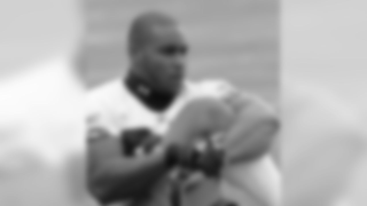 RB Thomas Clayton