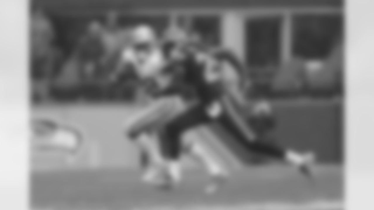 RB Carlos Hyde