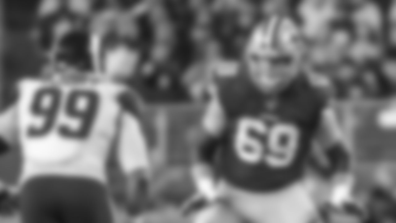 T Mike McGlinchey