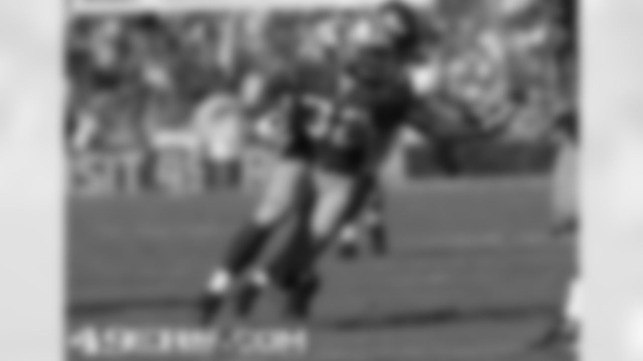 RB Kendall Hunter