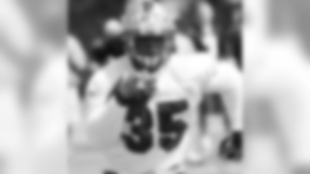 RB Thomas Clayton