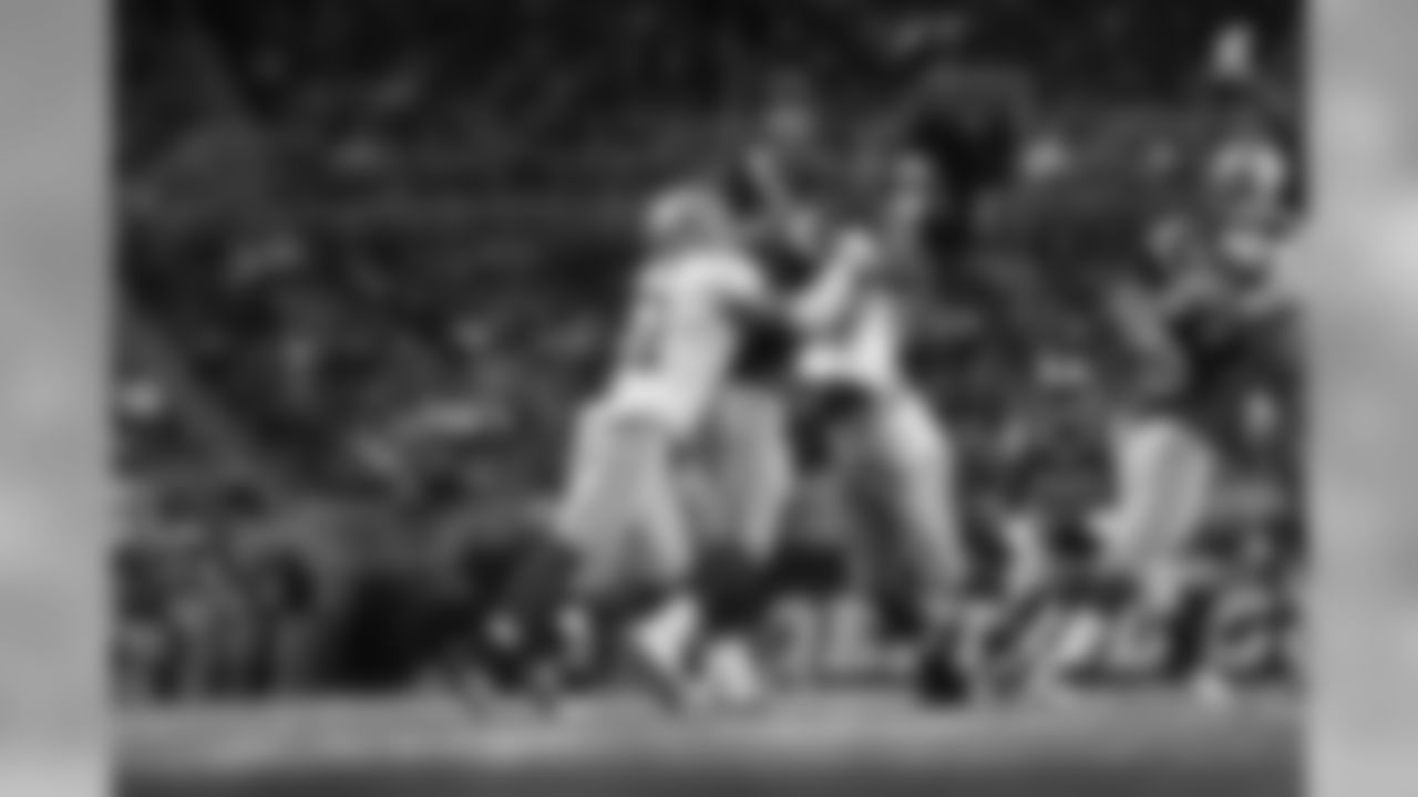 Week 6: Dan Skuta-Austin Davis (2)