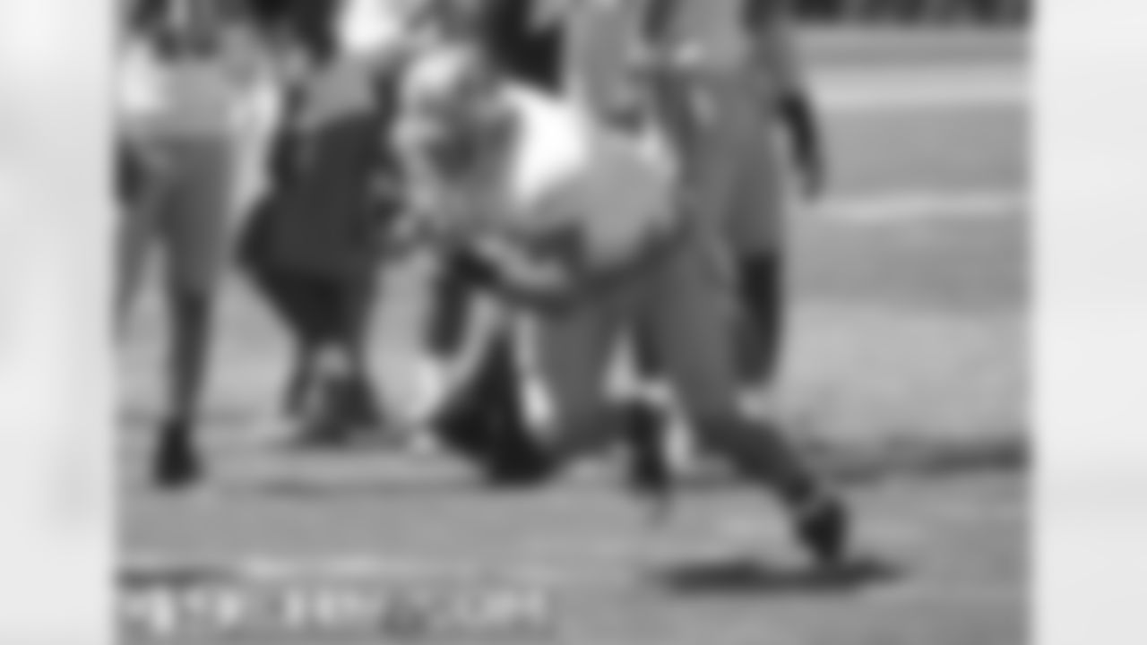 LB Keaton Kristick