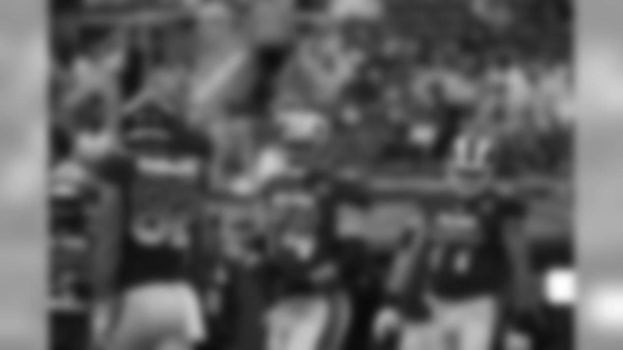 T Joe Staley