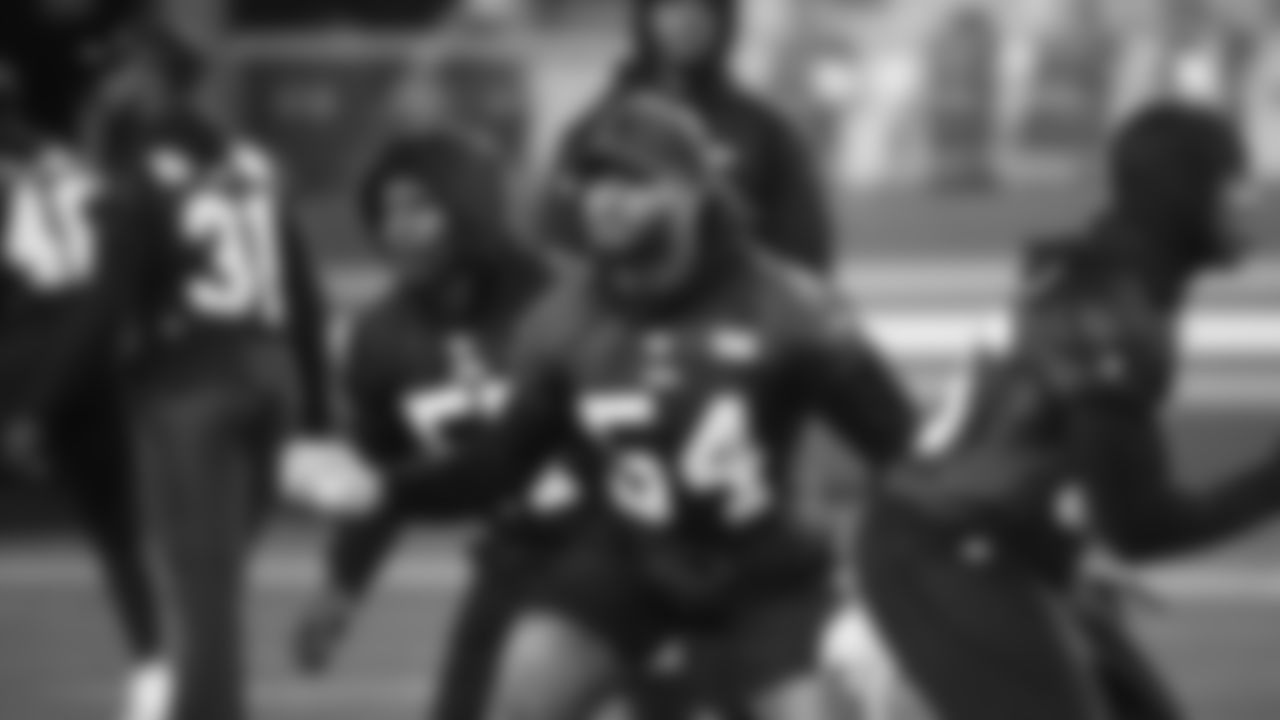 LB Fred Warner
