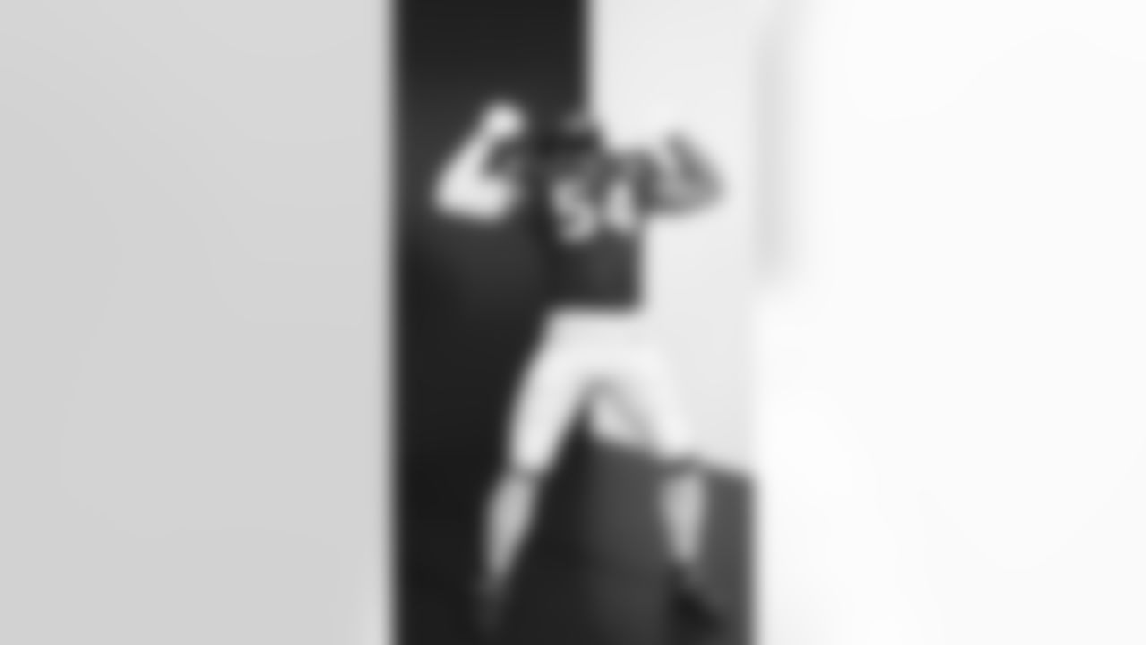 LB Fred Warner