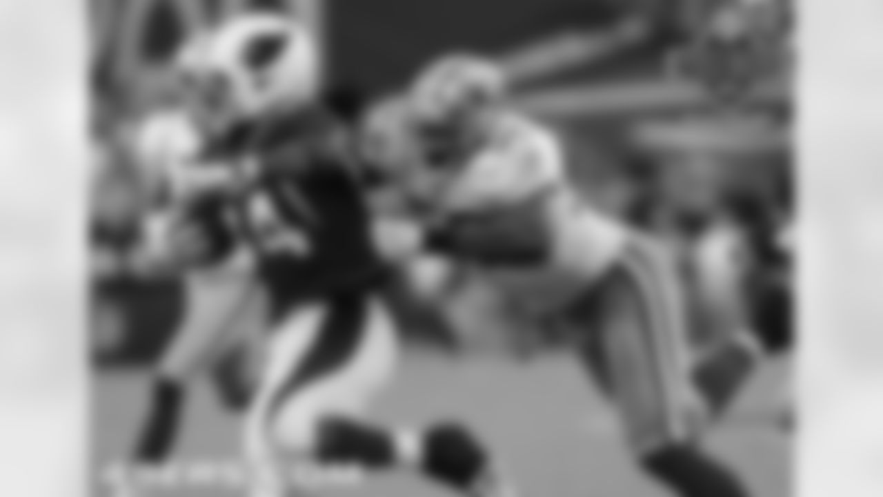 Willis had 12 solo tackles in the season opener against Arizona. He finished with 14 tackles and an interception.
