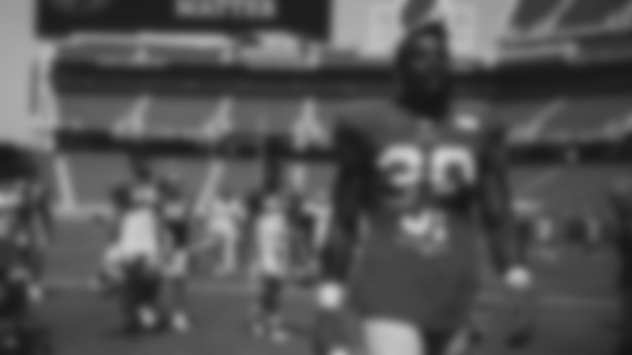 RB Jeff Wilson Jr.