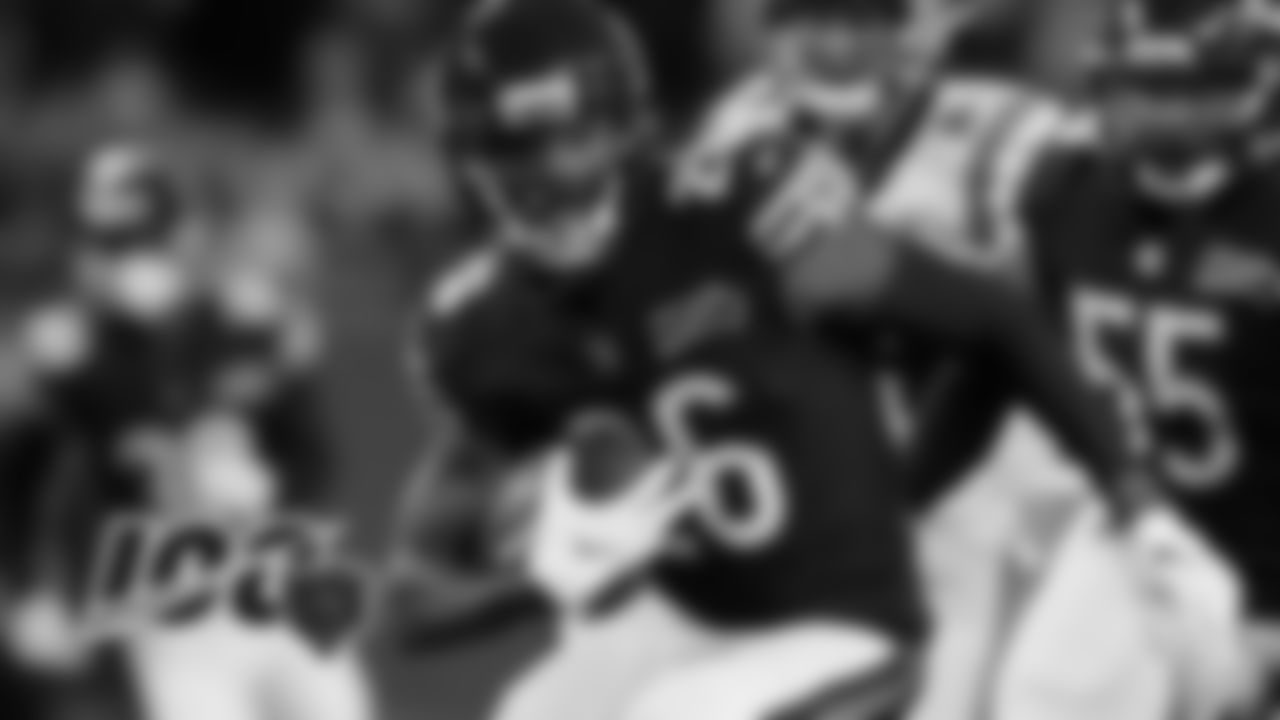 DB Deon Bush