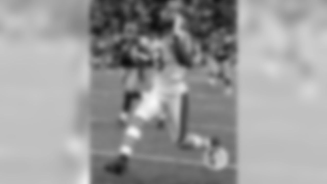 Devin Hester became just the sixth player in NFL history to return two kickoffs for touchdowns in the same game.