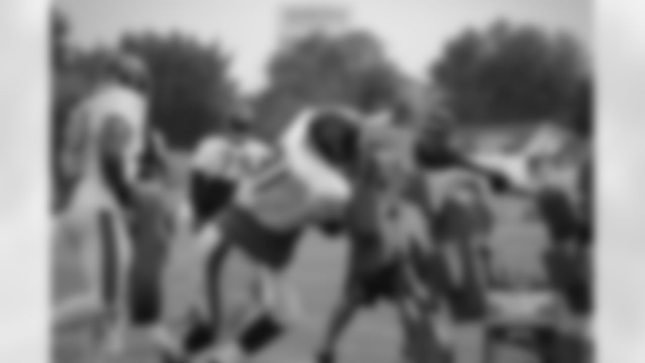 DL Eddie Goldman
