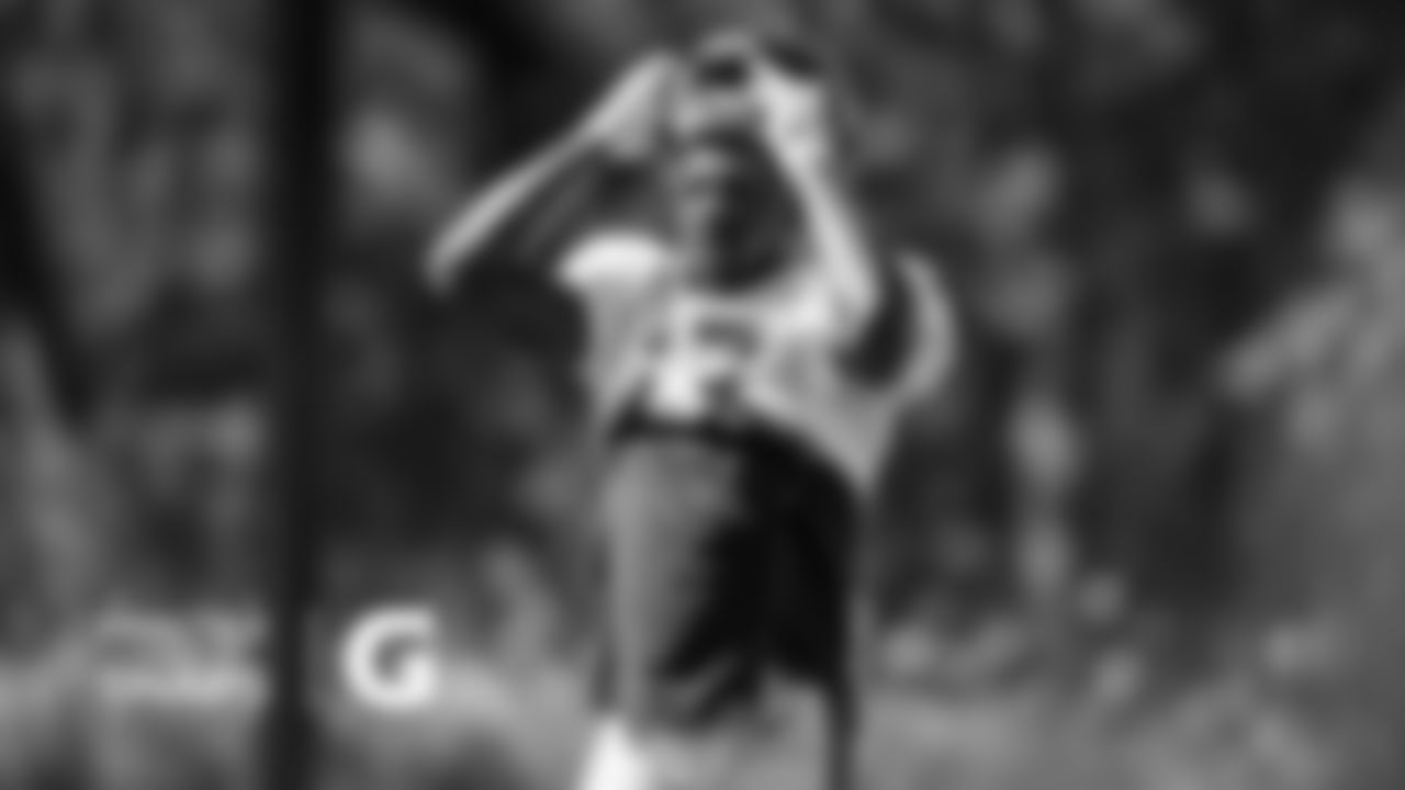 WR Anthony Miller