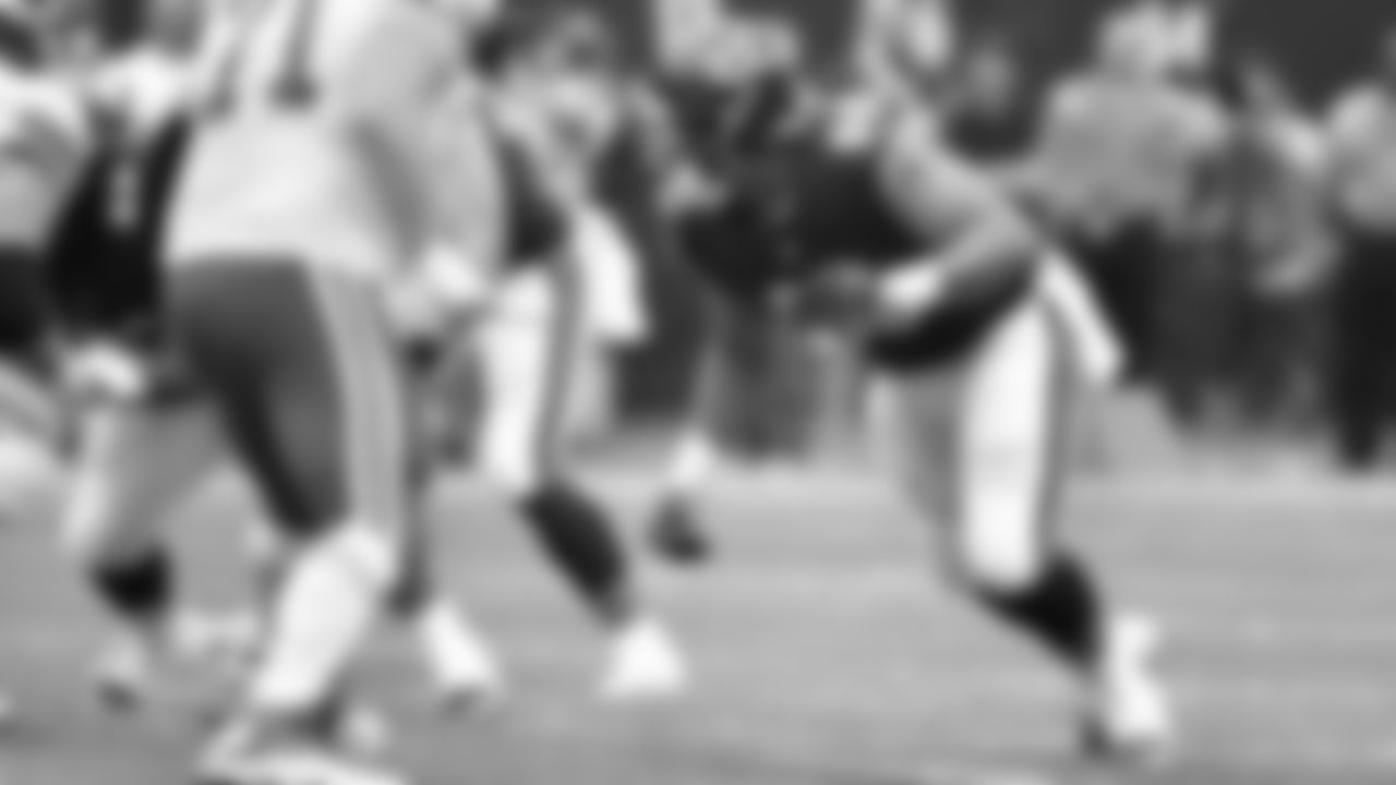 DE Jonathan Bullard -
University of Florida