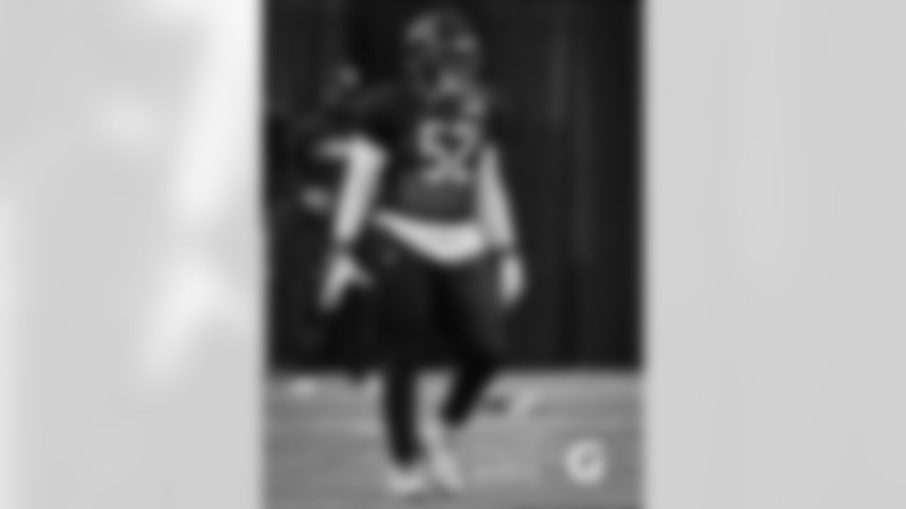 OLB Khalil Mack