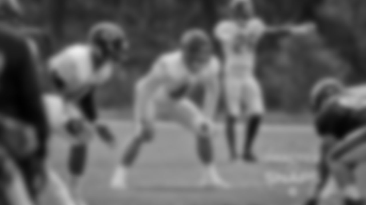 ILB Nick Kwiatkoski