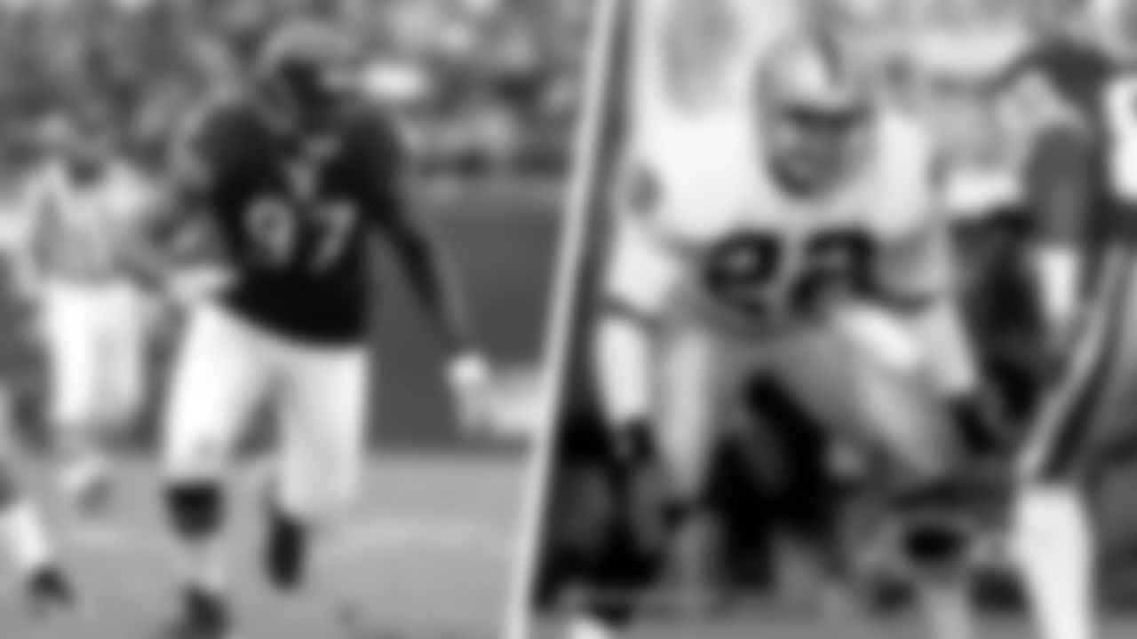 One Michael Haynes was a Bears defensive lineman from 2003-2005. The other, who went by Mike Haynes, was an 8-time Pro Bowl defensive back who played 14 NFL seasons with the Patriots (1976-82) and Raiders (1983-89).