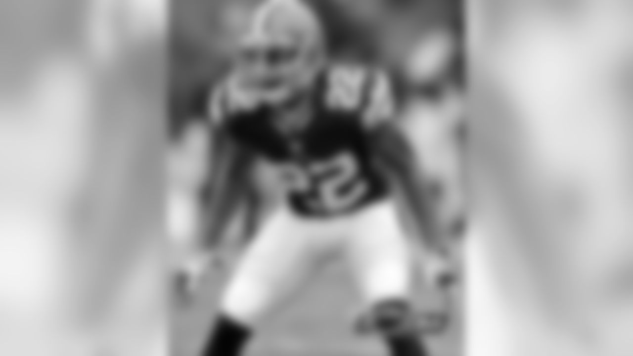 (Backup: 38 Julian Posey)