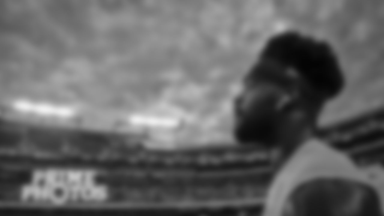 LB Joel Iyiegbuniwe