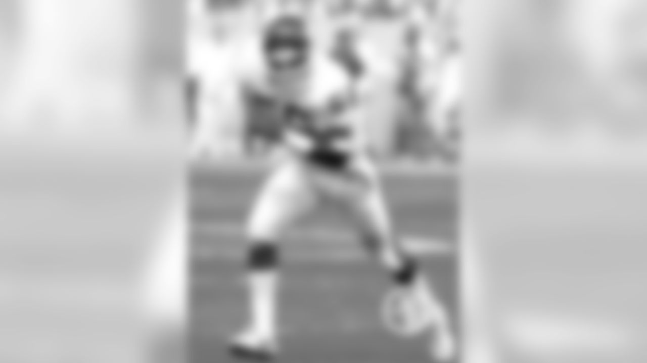 (7) Bears 20, Giants 17 on Sept. 15, 1991 in Chicago, 82 degrees
Neal Anderson's 42-yard touchdown run gave the Bears a 20-17 lead and William Perry preserved the win by blocking a field goal attempt with :10 left.