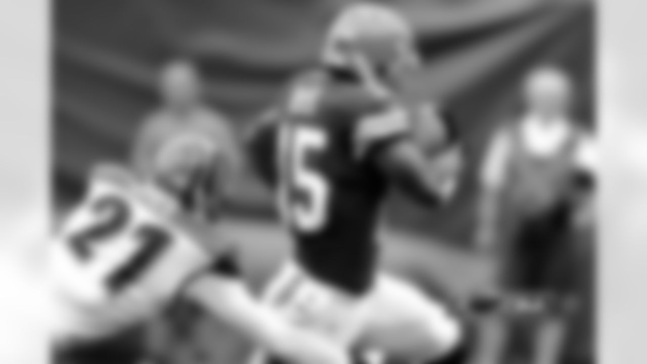 PR 15 Davone Bess