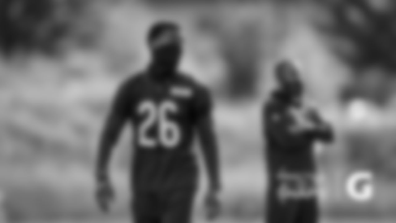 DB Deon Bush