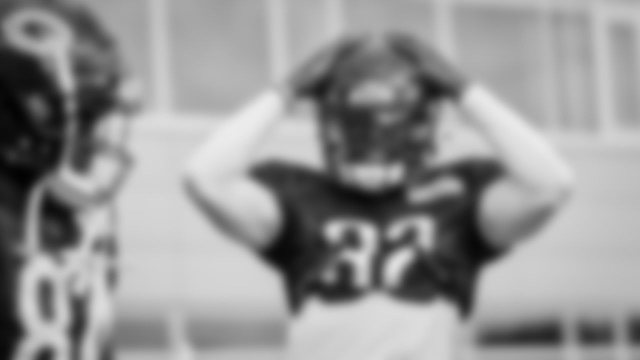 WR Isaiah Coulter