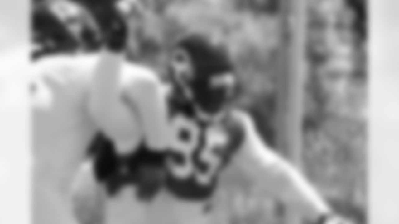 Jaye Howard