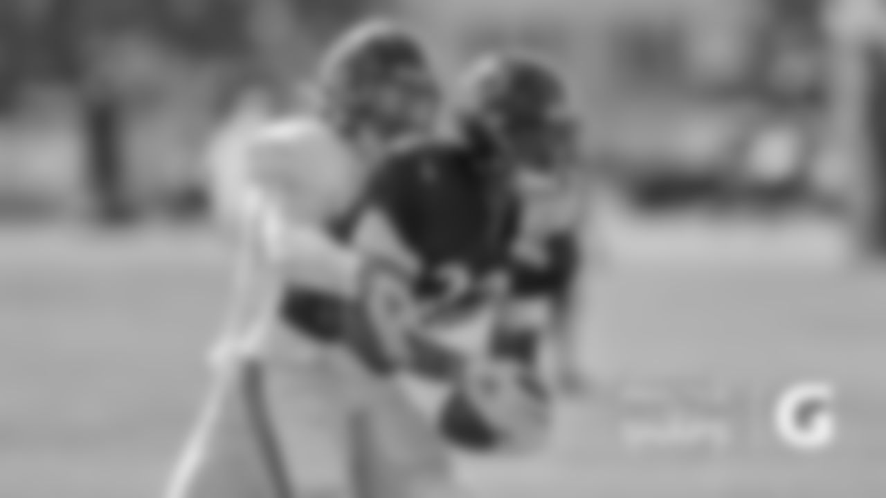 RB David Montgomery