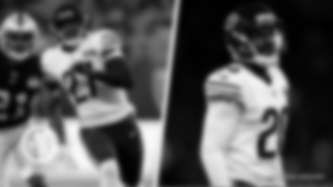(3) Sherrick McManis and Prince Amukamara vs. Raiders
Oct. 6, 2019 in London
On third-and-goal from the 3, Derek Carr completed a short pass to Trevor Davis. But just as Davis was about to score, McManis punched the ball loose inside the 1 and Bears cornerback Prince Amukamara recovered the fumble in the end zone for a touchback.