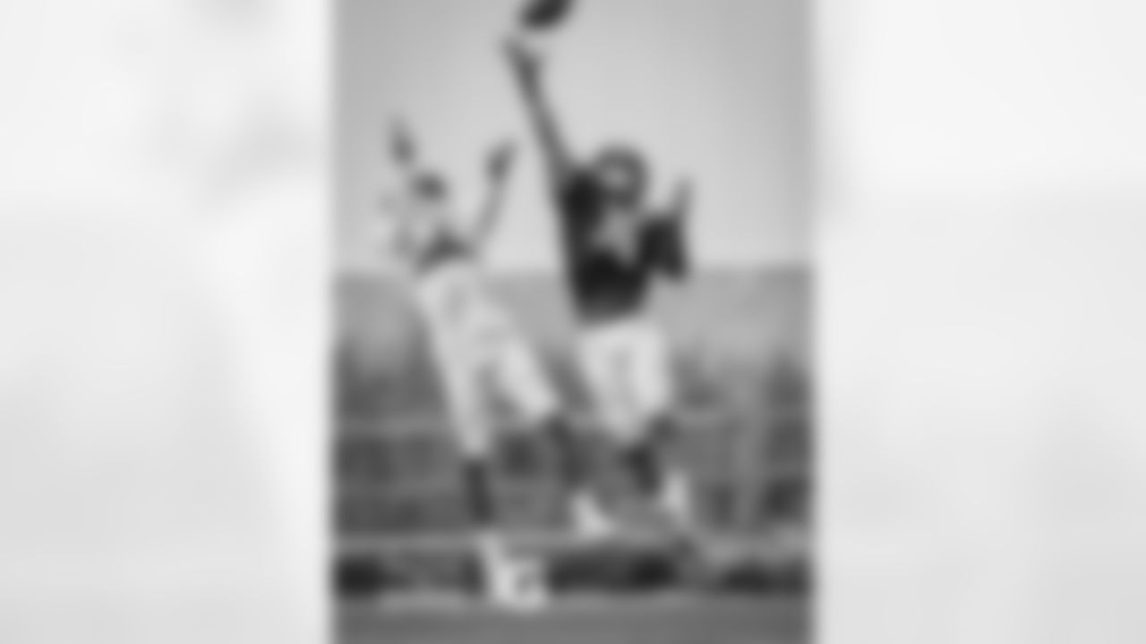 WR Alex Wesley, DB DeAndre Houston-Carson
