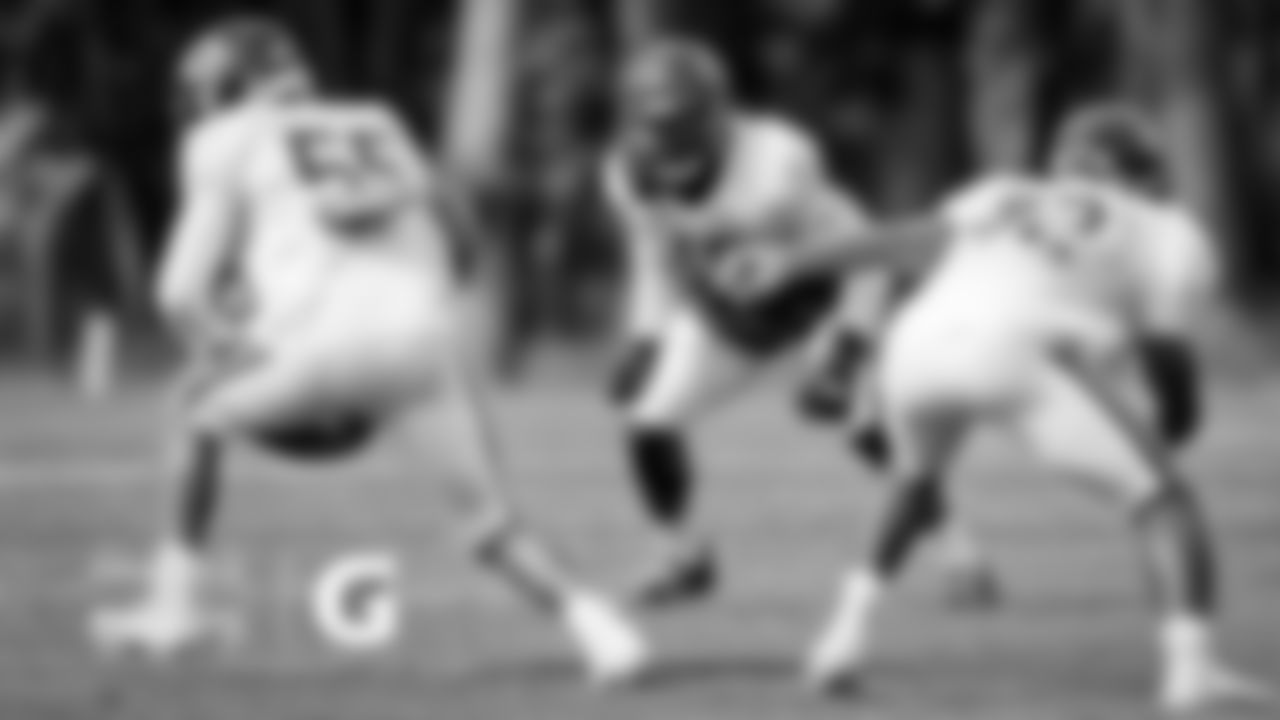 LB Joel Iyiegbuniwe