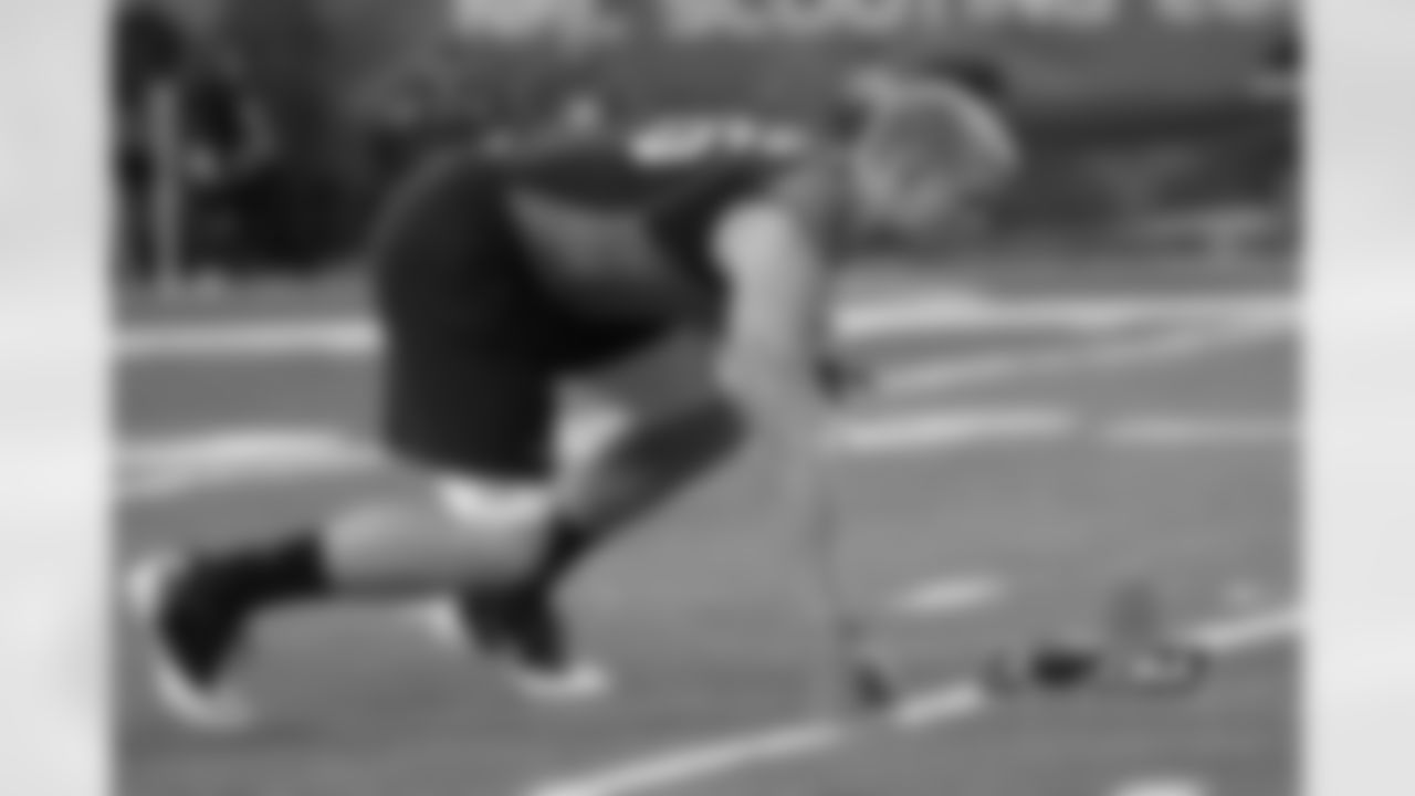 LB Shea McClellin