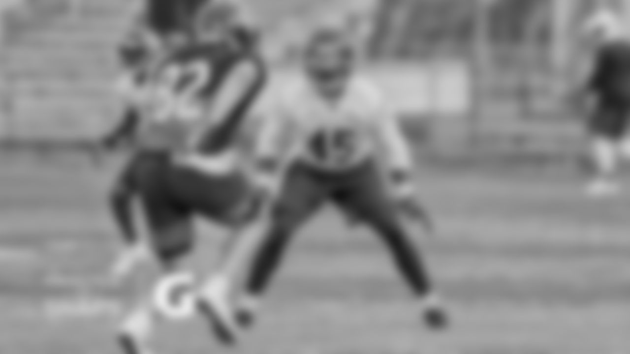 LB Joel Iyiegbuniwe