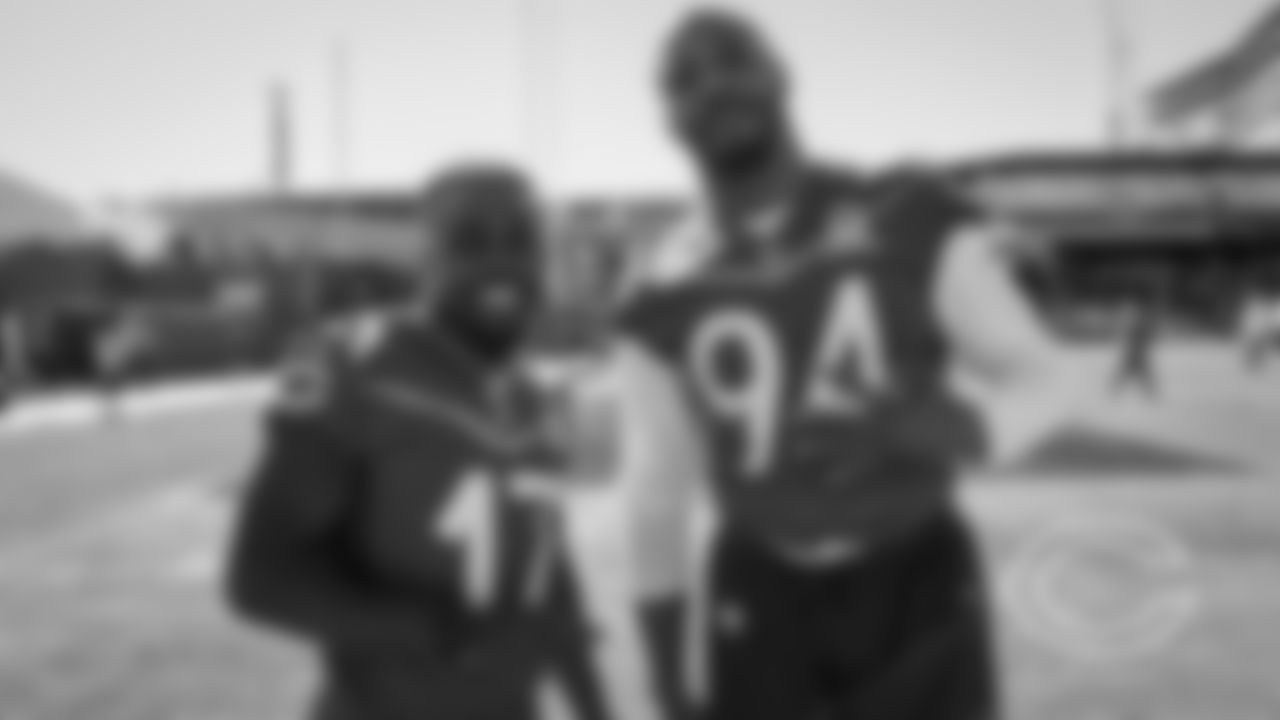 Chicago Bears players participate in Day 2 of the Pro Bowl, Friday, February 4, 2022, in Las Vegas, Nevada.