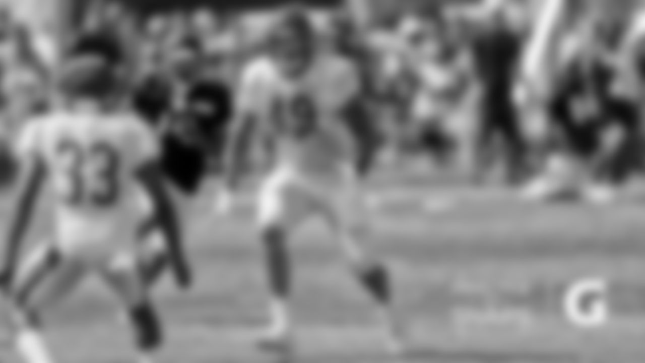 LB Kylie Fitts