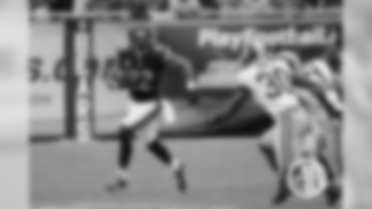 A model of consistency, Forte had at least one play of 40 yards or longer in seven of his eight seasons with the Bears.