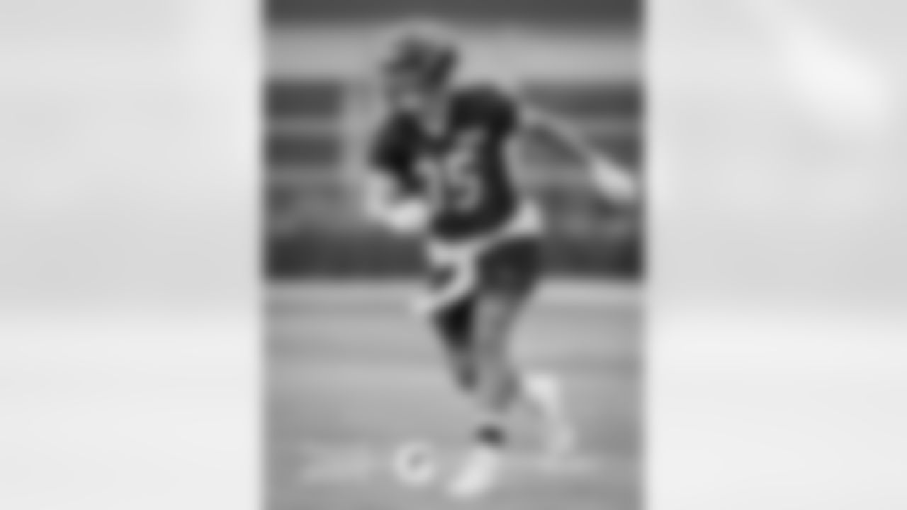 RB Ryan Nall
