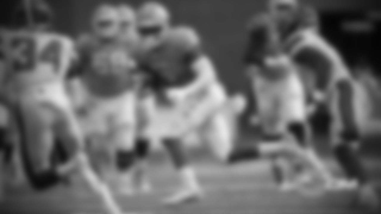 Dazz Newsome - WR - North Carolina