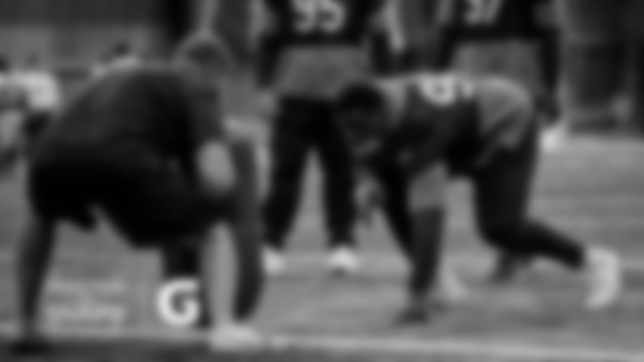 DL Bilal Nichols