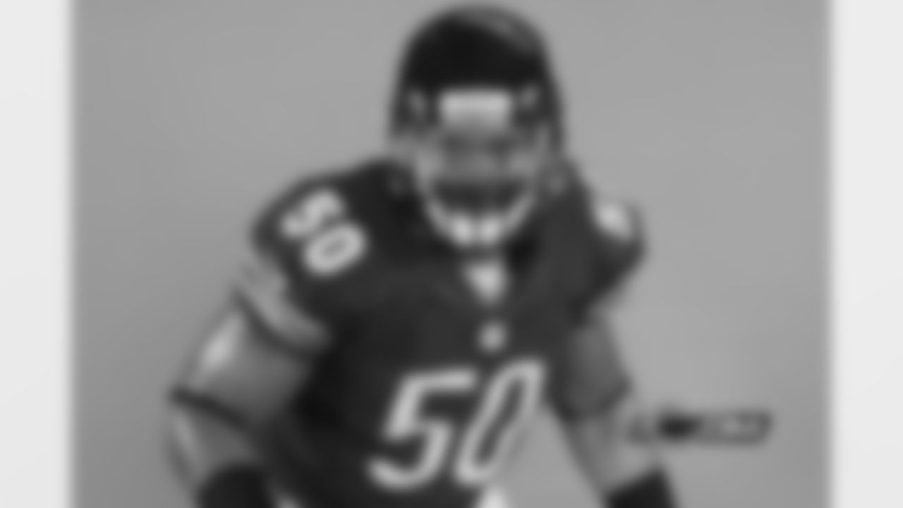 LB Jerrell Freeman