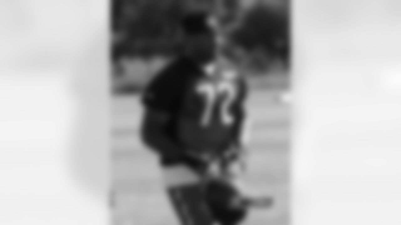 OL Charles Leno Jr.