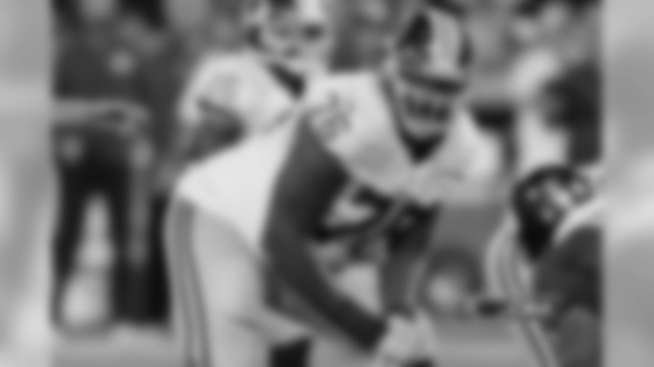 Backup: Ty Nsekhe
