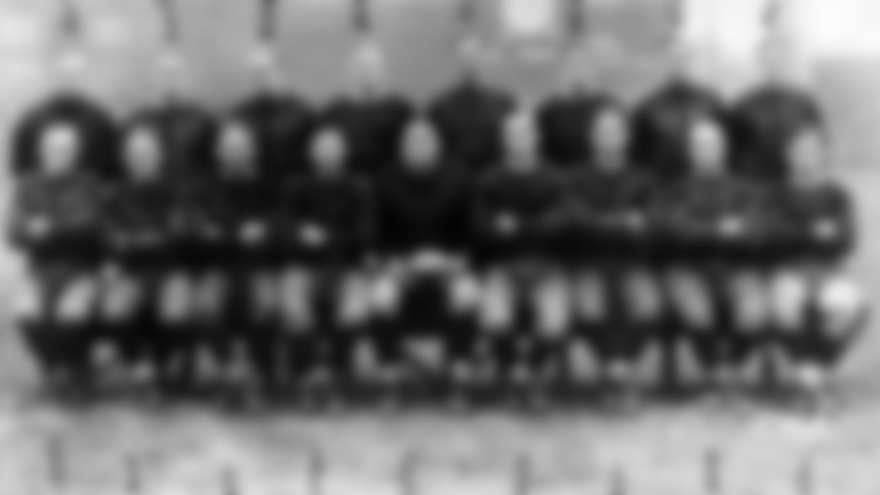 1924
1.Lanum 2. Sternaman 2. LaFluer 4. Sternaman 5. Walquist 7. Halas 8. White 11. Knop 13. Trafton 15. Mullen 16. Healey 17. Scott 18. Anderson 19. Haney 21. Blacklock 22. McMillen Andrew Lotshaw - Trainer
