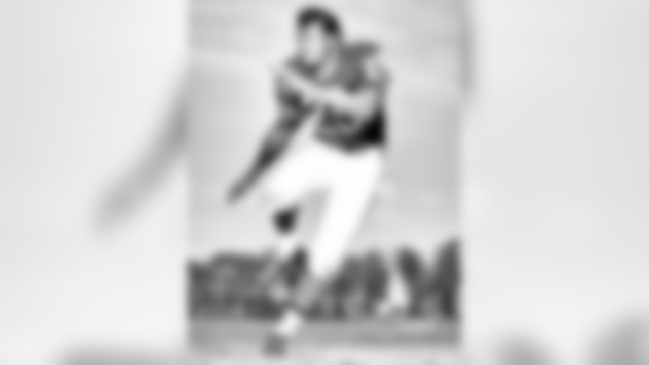 J.C. Caroline, defensive back
Caroline spent 10 seasons with the Bears from 1956-65, helping them win the 1963 NFL title. But he started his pro football career in the CFL in 1955 with the Toronto Argonauts and Montreal Alouettes.