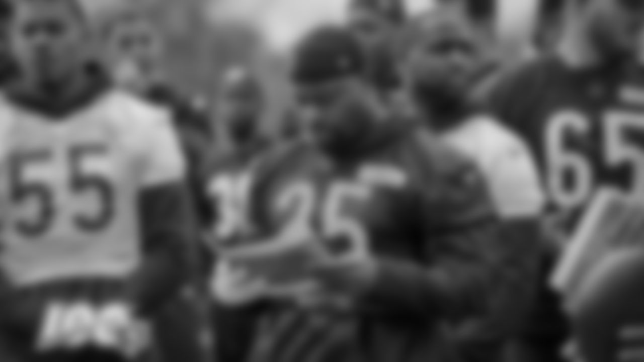 Mike Davis, RB